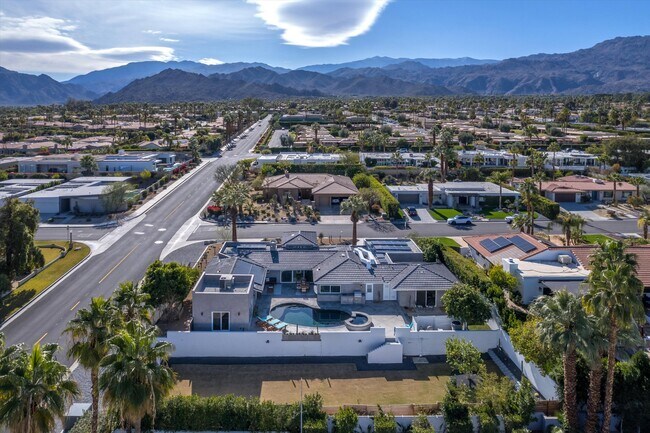 Building Photo - 72992 Bel Air Rd