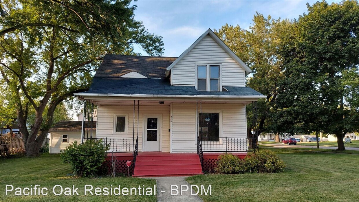 210 E Brayton Rd, Mount Morris, IL 61054 House Rental in Mount Morris