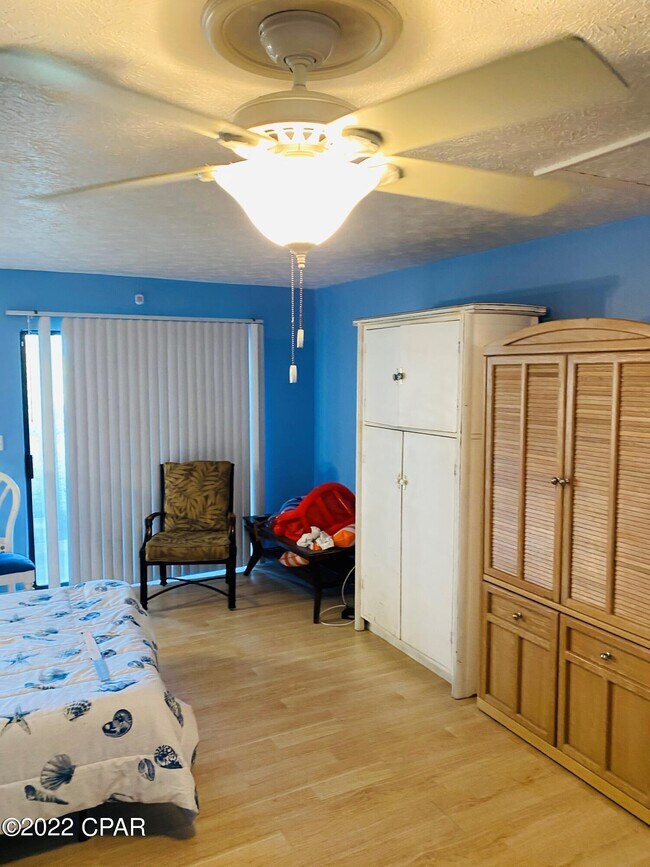 301 Lullwater Dr Unit 315, Panama City Beach, FL 32413 Condo for Rent