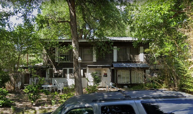 Building Photo - 2110 Arpdale St