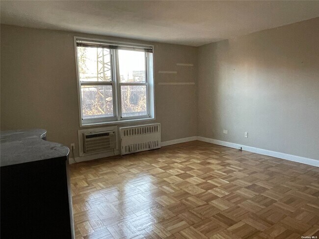Foto del edificio - 210-50 41st Ave