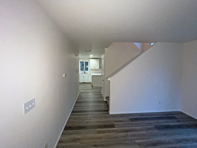 Foto del edificio - Charming 3 Bedroom Home In Spanaway