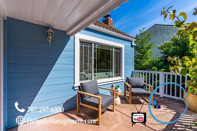 Building Photo - Gorgeous hidden gem available now!