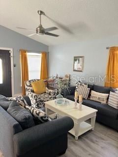 Foto del edificio - 2409 Lincolnshire Ct