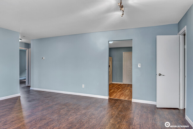 Building Photo - 5208 Taku Dr