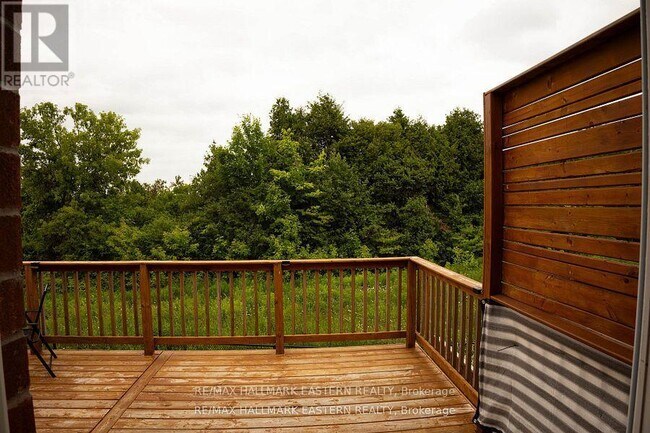 Photo du bâtiment - 119 Highlands Blvd