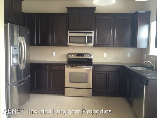 Foto del edificio - 3 br, 2.5 bath House - 4907 Old Homestead St