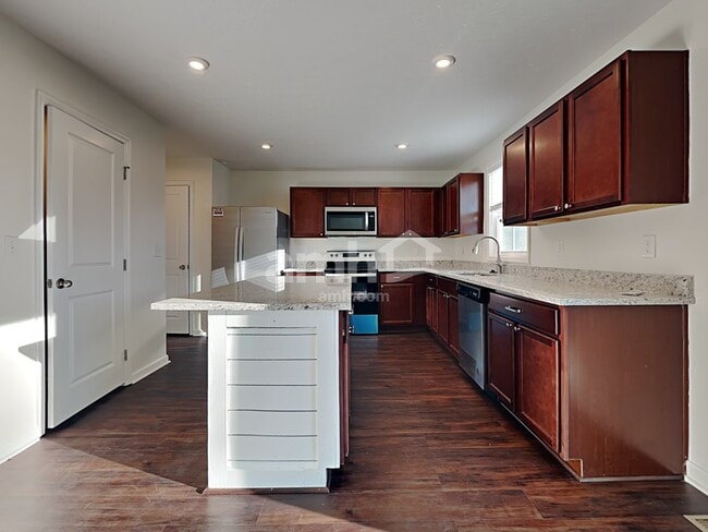 Building Photo - 4651 Megan Danielle Drive