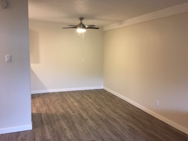 Building Photo - Mountain View Manor