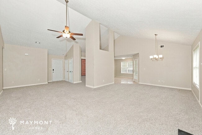 Building Photo - 5555 Lenox Park Pl