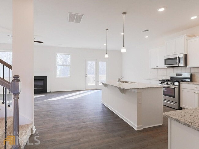 Building Photo - 114 Valimar Dr