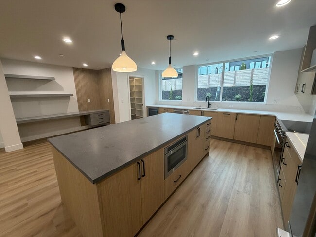 Foto del edificio - 1720 Market St