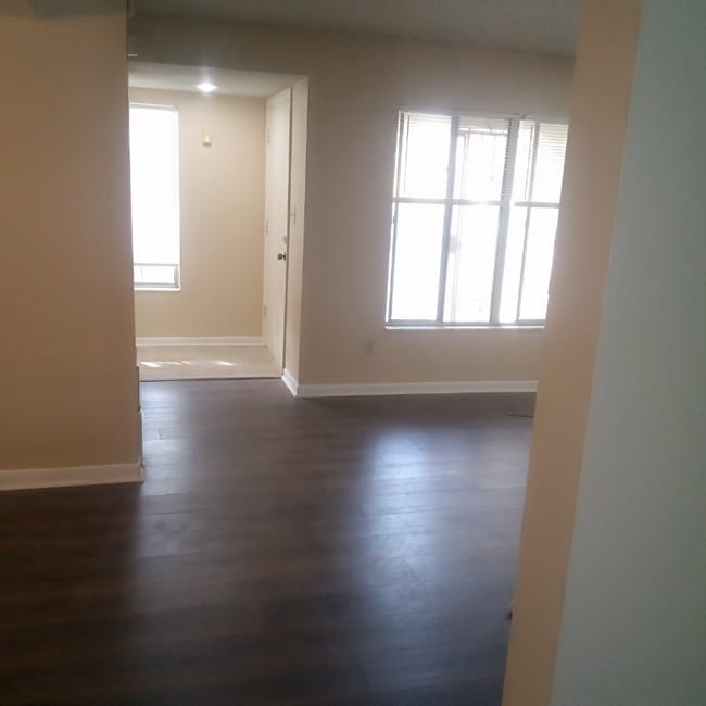 Building Photo - 5434 Brookwood Way