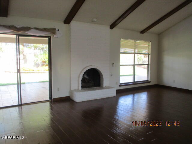 Foto del edificio - 6237 Camino Alegre Dr