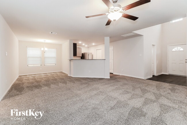 Building Photo - 25617 Roy Rogers Ct