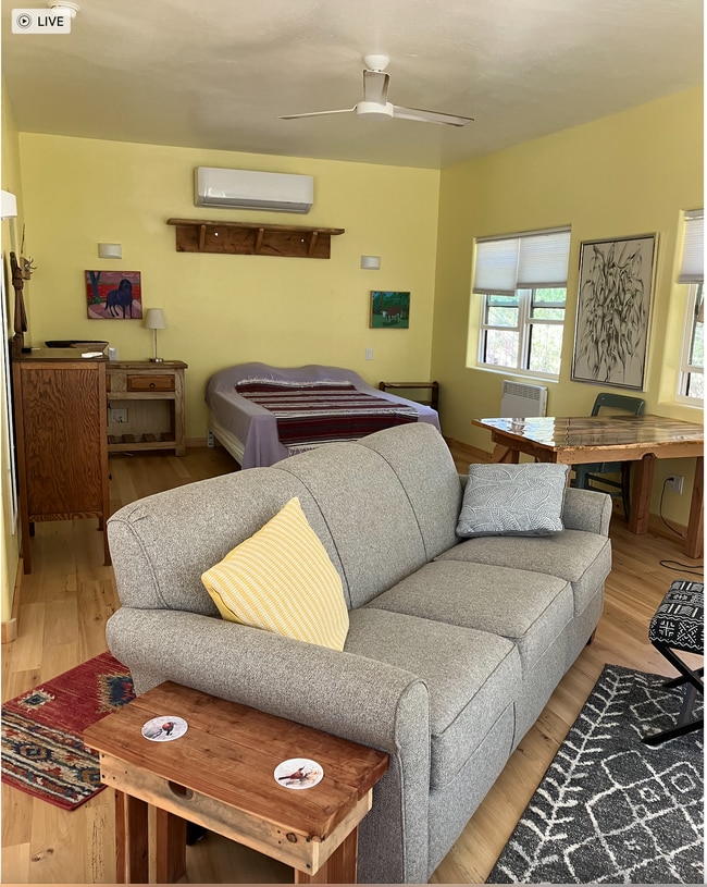 Casita Sleeping Livingroom area - 100 Cinco Milagros