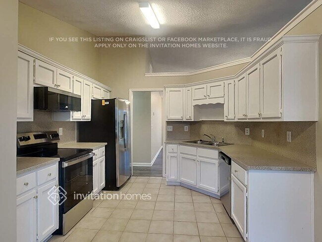 Foto del edificio - 3024 Heathgate Ct