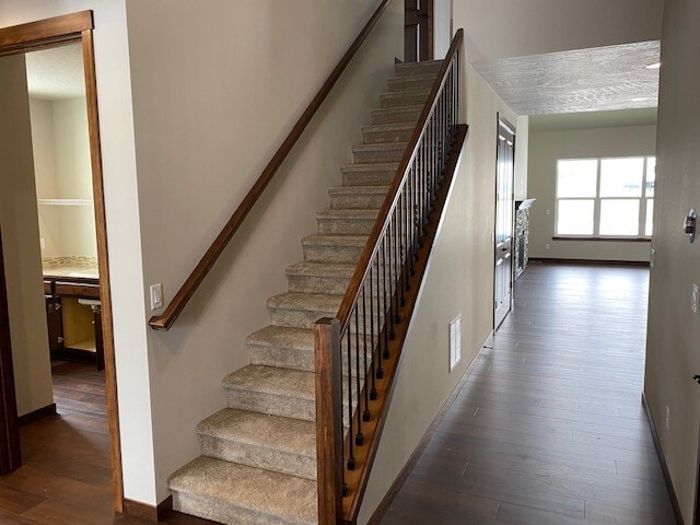 Stairs - 4187 W Andesite Way