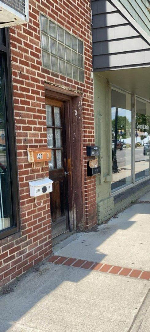 Foto del edificio - 327 Main Street Apartments