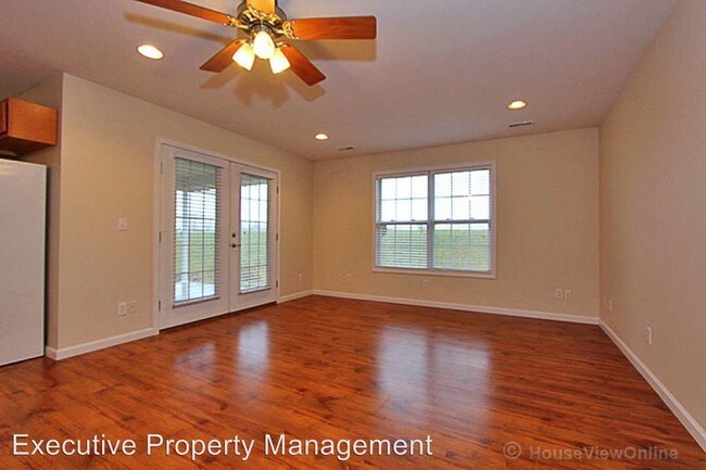Building Photo - 2401 Winesap Dr
