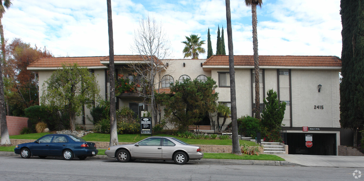 Vista del Madre Apartments - Harmony Court