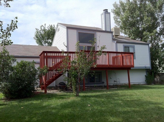 Building Photo - 922 S Telluride St