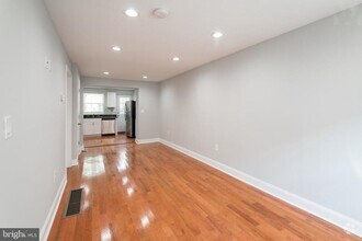Building Photo - 513 Wilder St