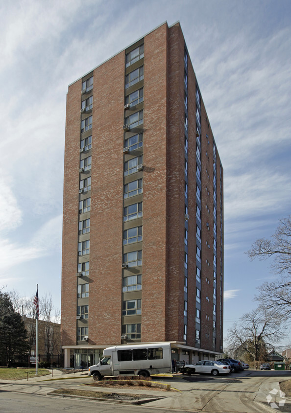 Foto del edificio - Cambridge Apartments