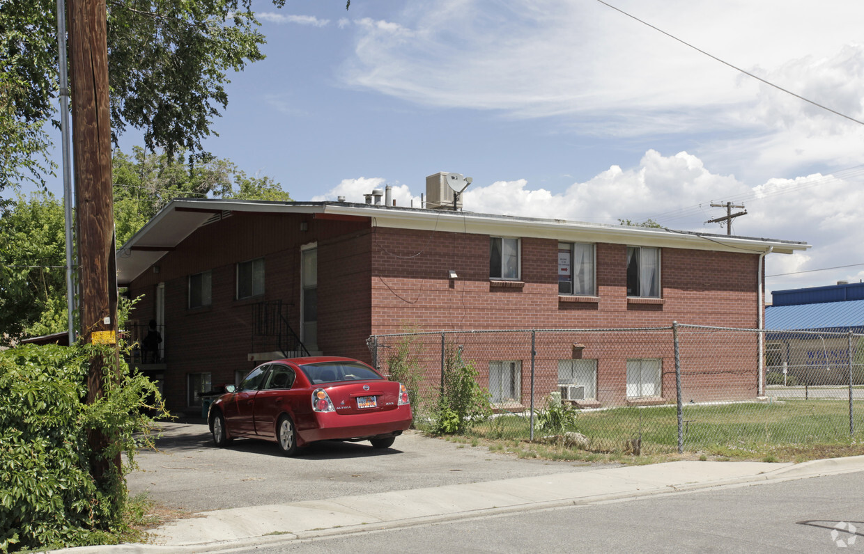 Building Photo - 3116-3122 S West Temple