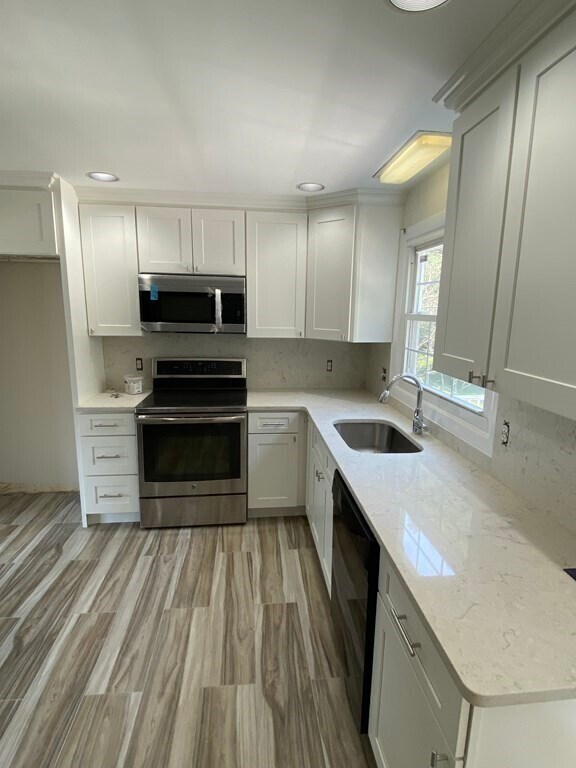 Foto del edificio - 122 Andrew St