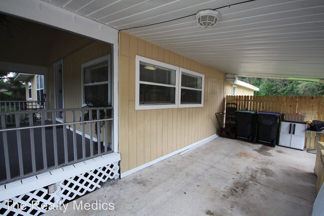 Foto del edificio - 3 br, 2 bath House - 1518 Coletta Dr