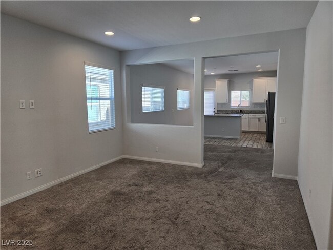 Building Photo - 5846 Steinbeck Vly St