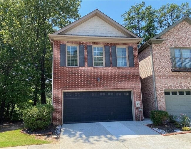Building Photo - 1664 Oakbrook Lake Dr NW