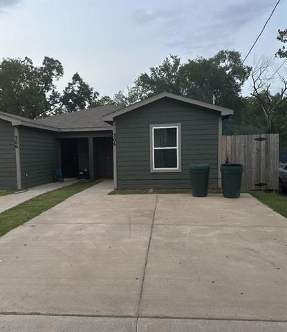 Foto del edificio - 306 Beckham St W