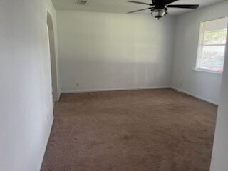 Foto del edificio - 1029 N Chenango St