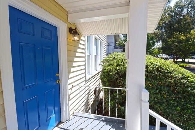 Foto del edificio - Historic 2 Bedroom in University Hill – Wa...