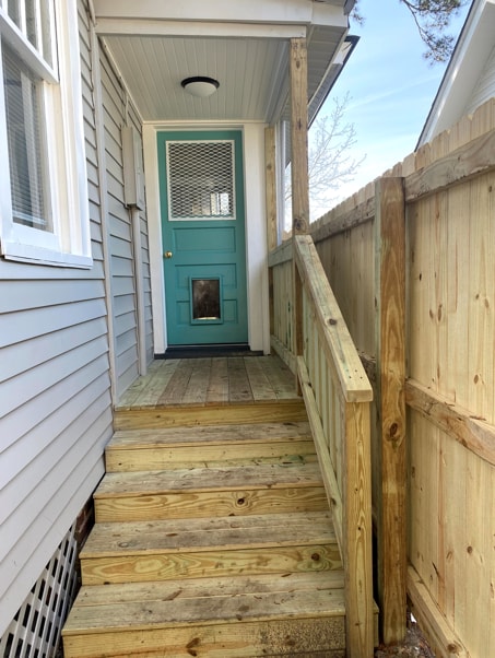 Back porch/door - 228 E 52nd St