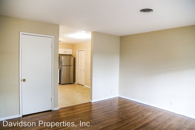 Building Photo - 3 br, 1 bath House - 3614 Van Dyke