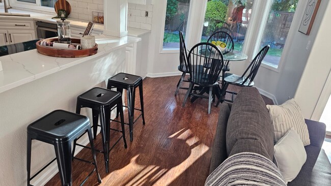 Foto del edificio - 14890 SW Linda Ct