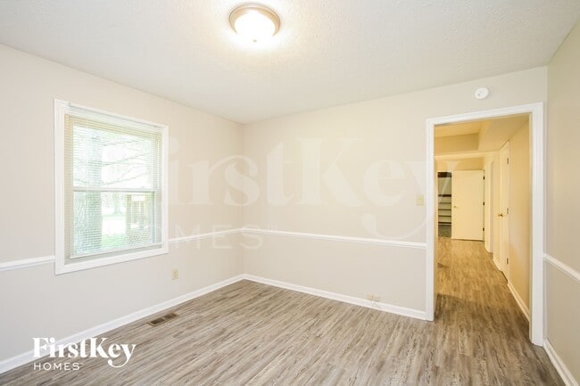 Building Photo - 211 Banbury Rd