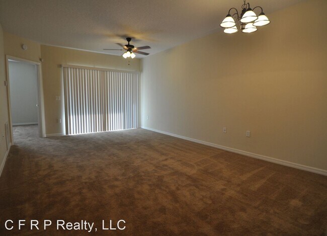 Building Photo - 3 br, 2 bath House - 9540 Newdale Way #102