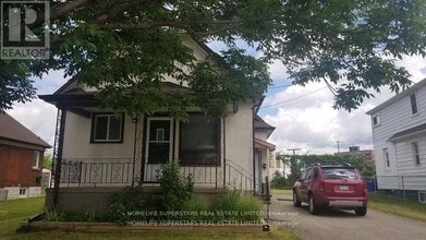 Building Photo - 5740 Desson Ave