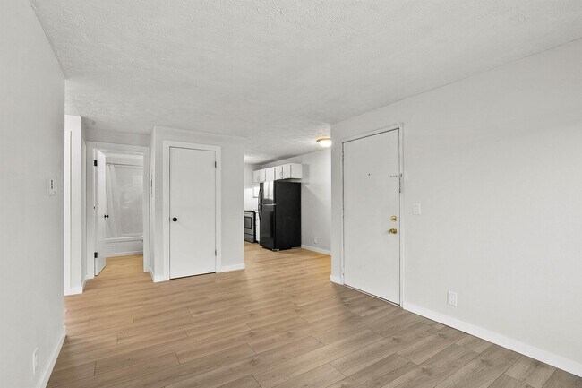 Foto del edificio - 2914 N Hogan St