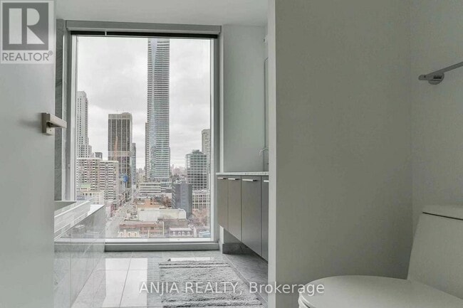 Building Photo - 1 Gloucester St