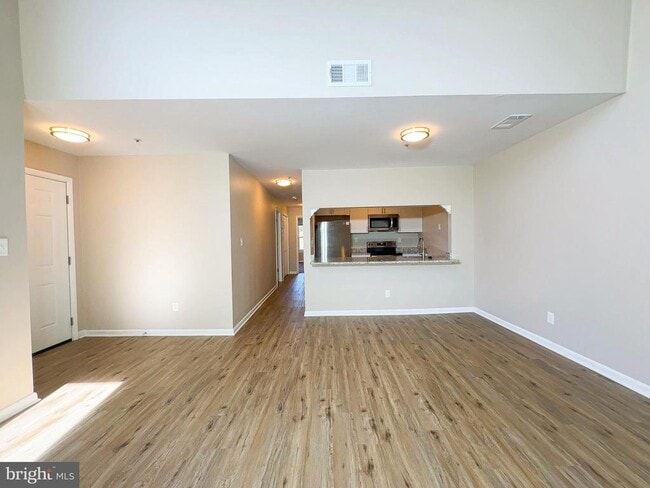 Foto del edificio - 13405 Shady Knoll Dr