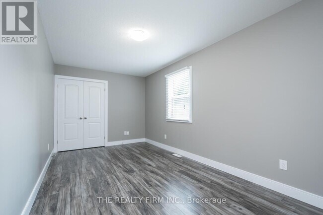 Building Photo - 143 Barker St