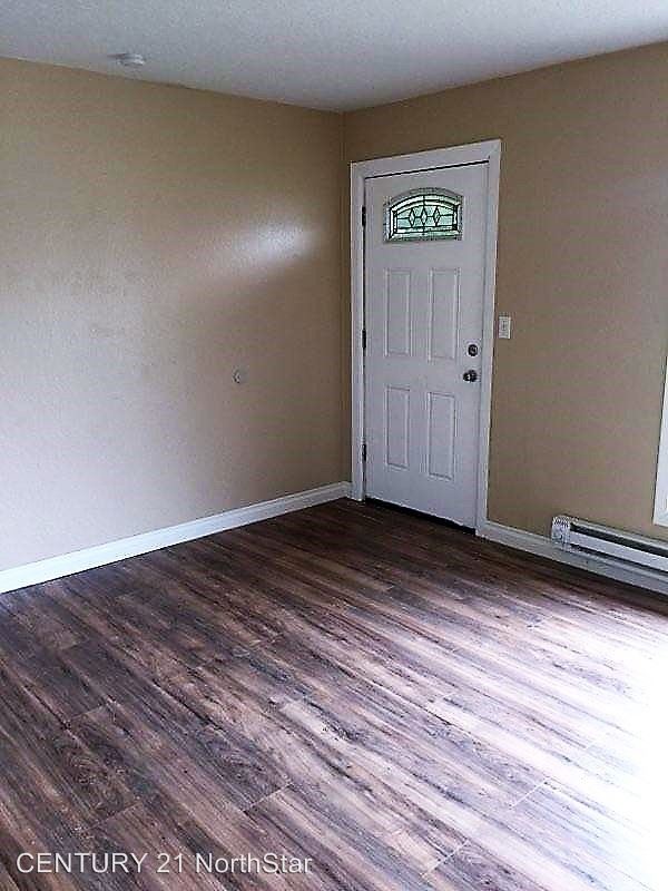 Building Photo - 2 br, 1 bath House - 279 Cypress St