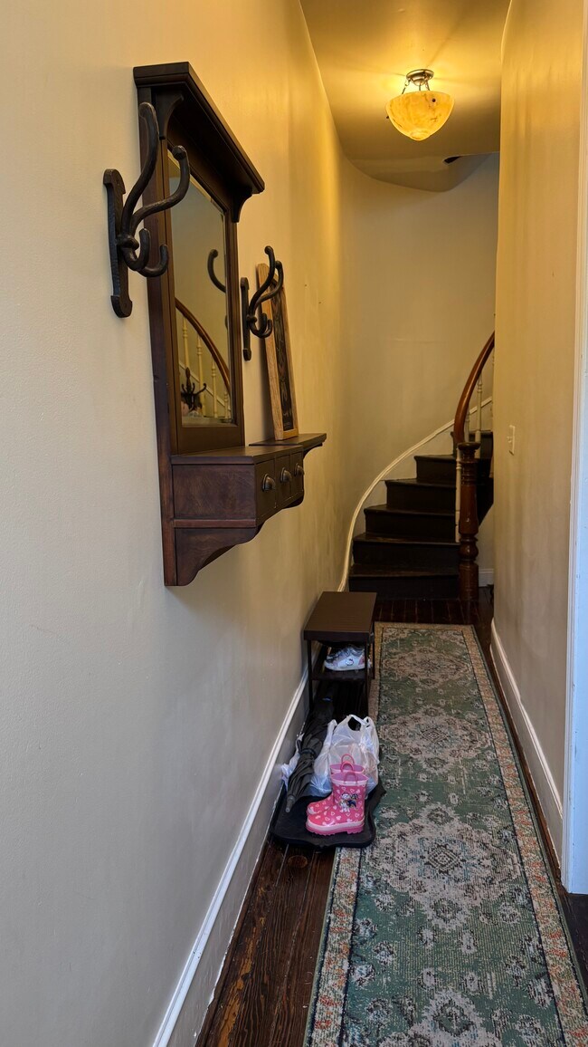Foto del edificio - 2122 E Lombard St