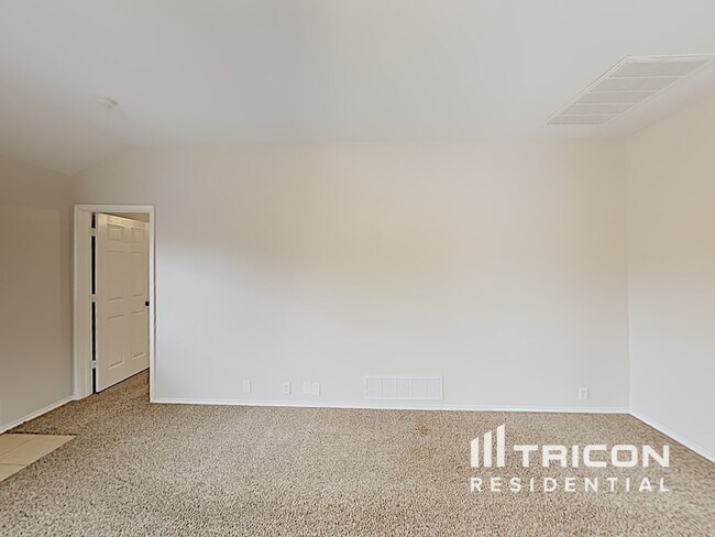 Foto del edificio - 125 Bison Meadow Dr