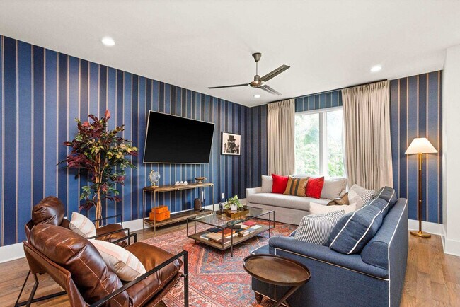 Foto del edificio - 776 E Argyle Ave